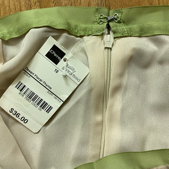 Sheer Floral Skirt NWT - Picture 7 of 10